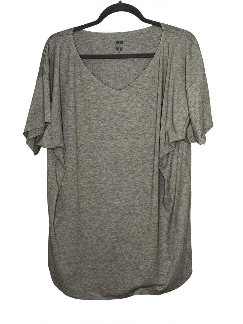 Uniqlo XL Airism Seamless V-Neck SS Long T-Shirt Light Gray Poly/Lyocell/Spandex